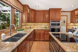 2521 227th Pl NE, Sammamish, WA 98074 - Photo 16