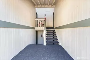 32304 4th Pl S, Federal Way, WA 98003 - Photo 2