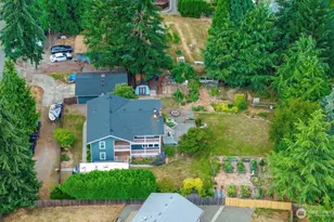 7815 W Tapps Hwy E, Bonney Lake, WA 98391 - Photo 36