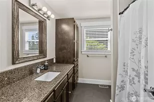 7815 W Tapps Hwy E, Bonney Lake, WA 98391 - Photo 12