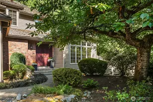 13016 207th Ave SE, Issaquah, WA 98027 - Photo 2