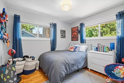 10038 13th Avenue NW, Seattle, WA 98177 - Photo 18