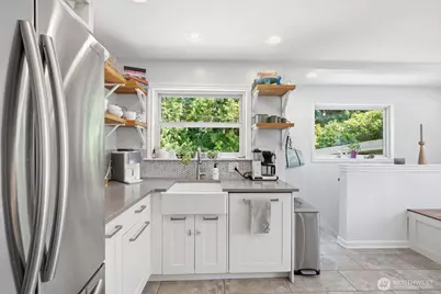 10038 13th Avenue NW, Seattle, WA 98177 - Photo 14