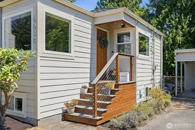 10038 13th Avenue NW, Seattle, WA 98177 - Photo 2