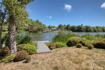 998 Point Brown Avenue SE, Ocean Shores, WA 98569 - Photo 4
