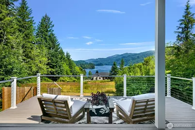 910 Iowa Heights Road, Sedro Woolley, WA 98284 - Photo 8