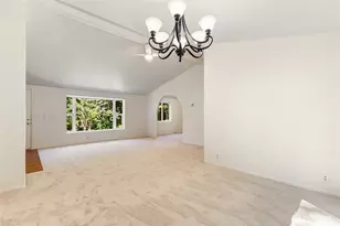 390 Van Wyck Rd, Bellingham, WA 98226 - Photo 16
