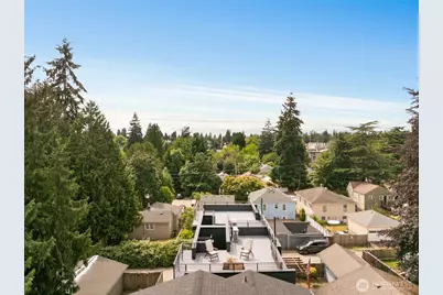 10331 Ashworth Avenue N, Seattle, WA 98133 - Photo 28