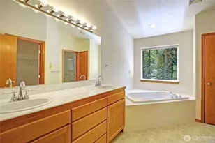 2289 Moody Ln, Camano Island, WA 98282 - Photo 14