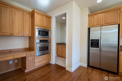 23829 SE 2nd Place, Sammamish, WA 98074 - Photo 6