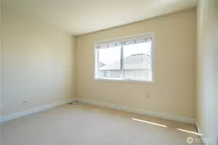 23829 SE 2nd Pl, Sammamish, WA 98074 - Photo 22