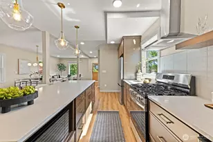 2652 NW 57th St, Seattle, WA 98107 - Photo 12