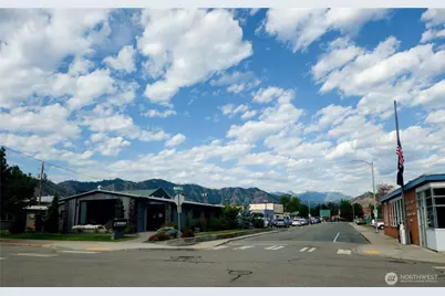 300 Woodring Street, Cashmere, WA 98815 - Photo 20