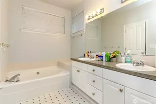 5610 W 61st Ave, University Place, WA 98467 - Photo 26