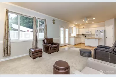 5610 W 61st Avenue, University Place, WA 98467 - Photo 14