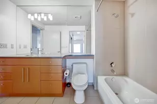 1550 Eastlake Ave E, Seattle, WA 98102 - Photo 20