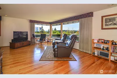 425 SW 183rd Street, Normandy Park, WA 98166 - Photo 18