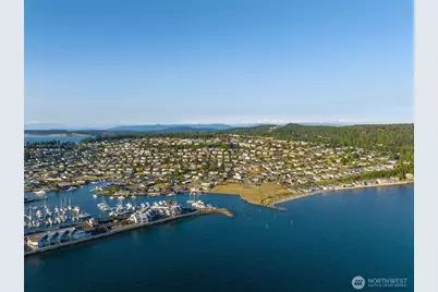 4512 Queen Ann Way, Anacortes, WA 98221 - Photo 12
