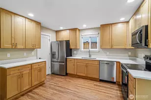 26487 NE Valley St, Duvall, WA 98019 - Photo 8
