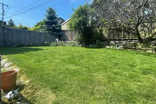 4725 35th Ave SW, Seattle, WA 98126 - Photo 16