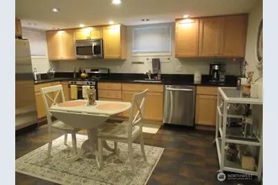 4725 35th Avenue SW #B, Seattle, WA 98126 - Photo 14