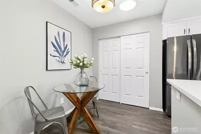 4081 224th Lane SE #306, Issaquah, WA 98029 - Photo 6