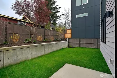 4217 S Findlay Street, Seattle, WA 98118 - Photo 22