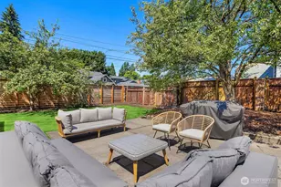 2502 NE 68th St, Seattle, WA 98115 - Photo 28