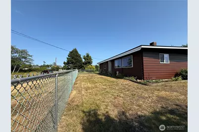 201 W Seattle Avenue, Westport, WA 98595 - Photo 4