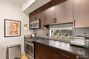 4923 39th Ave S, Seattle, WA 98118 - Photo 14