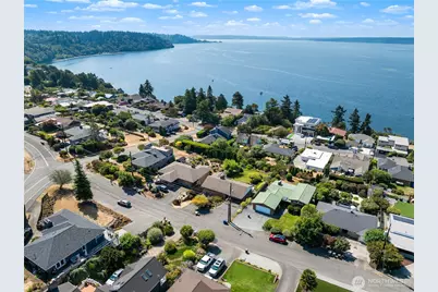 12153 Marine View Drive SW, Burien, WA 98146 - Photo 4