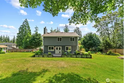 131 146th Street SW, Lynnwood, WA 98087 - Photo 1