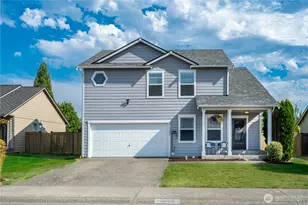 13008 171st St E, Puyallup, WA 98374 - Photo 2