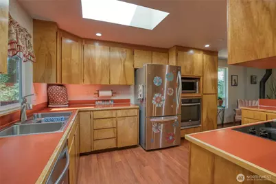 3530 71st Avenue W, University Place, WA 98466 - Photo 18