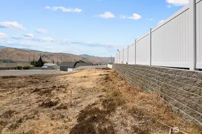 2571 Paisley Street SE, East Wenatchee, WA 98802 - Photo 24