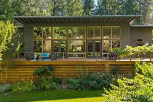 13123 Phelps Rd NE, Bainbridge Island, WA 98110 - Photo 2