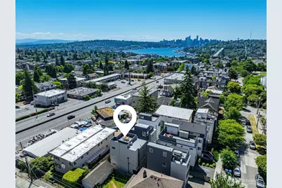 4222 Linden Avenue N, Seattle, WA 98103 - Photo 26