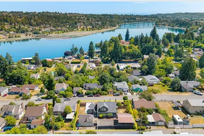 2425 N Wycoff Avenue, Bremerton, WA 98312 - Photo 38