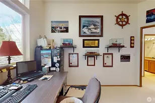 1704 Field Pl NE, Renton, WA 98059 - Photo 28