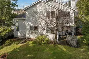 1704 Field Pl NE, Renton, WA 98059 - Photo 32