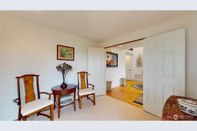 1704 Field Place NE, Renton, WA 98059 - Photo 4