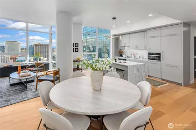121 Stewart Street #3402, Seattle, WA 98101 - Photo 8