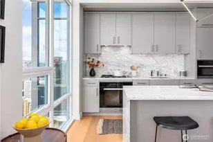 121 Stewart St, Seattle, WA 98101 - Photo 4