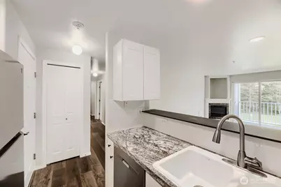 18621 Blueberry Lane #B209, Monroe, WA 98272 - Photo 4