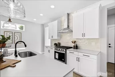 20114 10th Avenue W #A, Lynnwood, WA 98087 - Photo 6