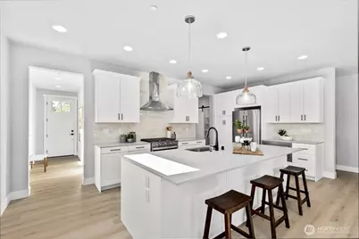 20114 10th Avenue W #A, Lynnwood, WA 98087 - Photo 4