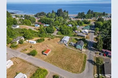 110 8th Street #122, Clallam Bay, WA 98326 - Photo 2