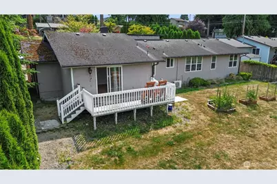 2407 255th Street NW, Stanwood, WA 98292 - Photo 4