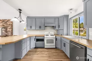 13021 Pulver Rd, Mount Vernon, WA 98273 - Photo 12