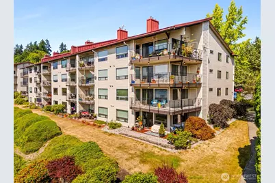 900 East Bay Drive NE #A201, Olympia, WA 98506 - Photo 2